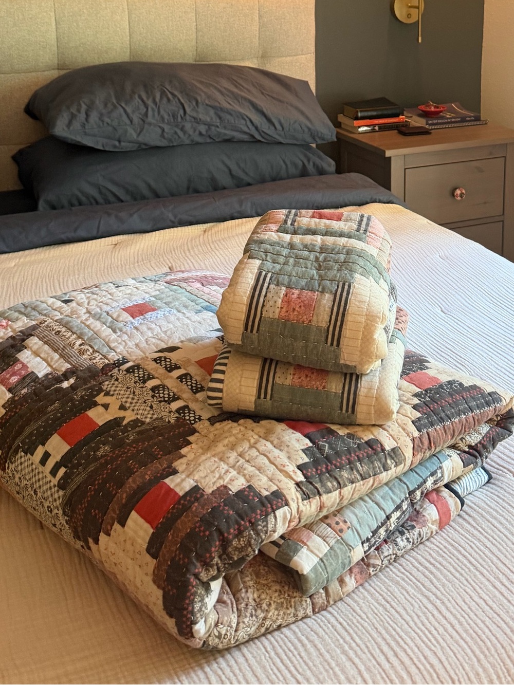 Used Pottery Barn Jaxson King Quilt With Shams
